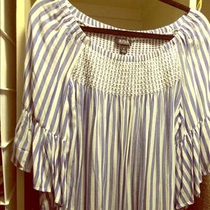 Women’s light weight casual blouse